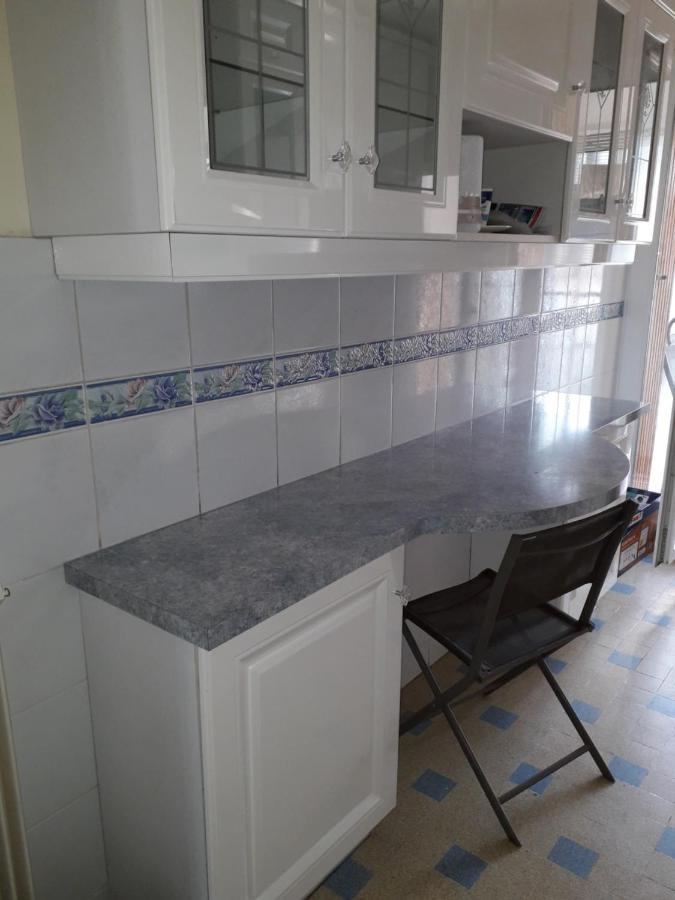Chambre B2 Dans Un Appartement En Colocation Marseilles Buitenkant foto